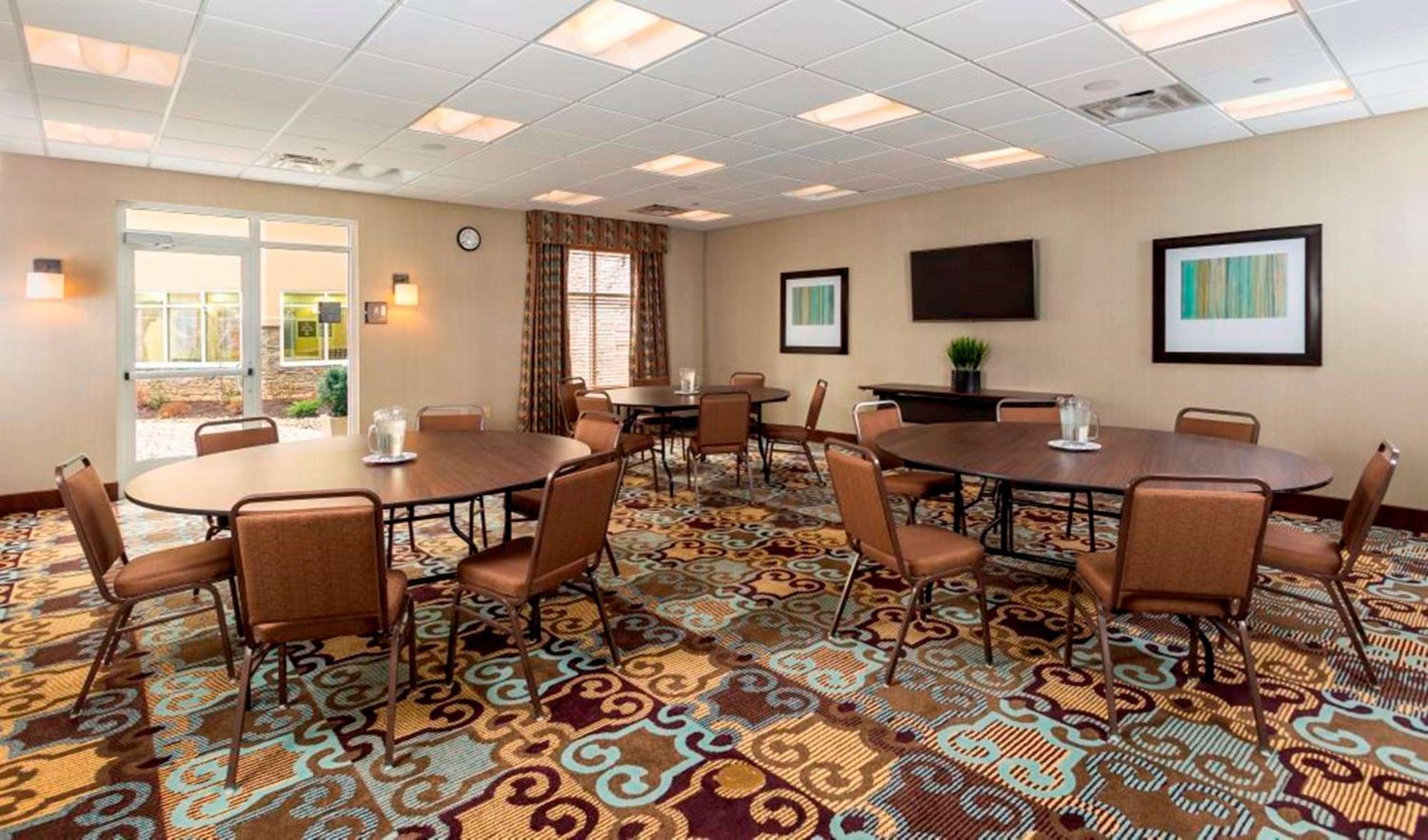 Homewood Suites By Hilton Akron/Fairlawn Εξωτερικό φωτογραφία