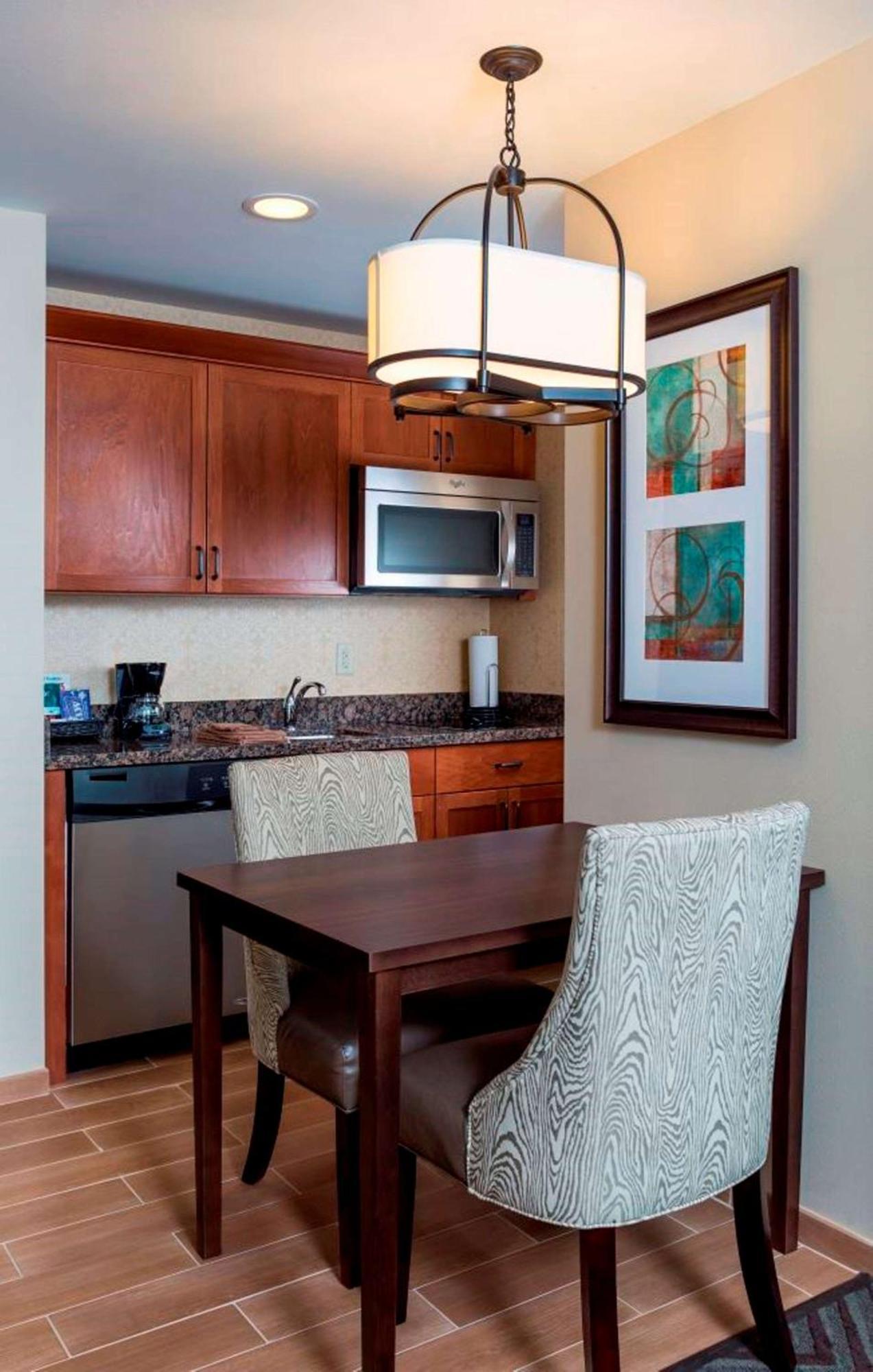 Homewood Suites By Hilton Akron/Fairlawn Εξωτερικό φωτογραφία